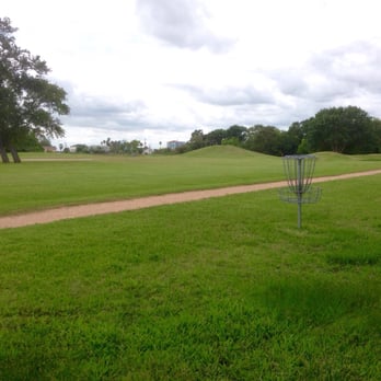 Rex Meador Park - Part of disc golf field (2) - Parks Near Me - Seabrook, Texas Rex Meador Park - Part of disc golf field (2) - Parks Near Me - Seabrook, Texas