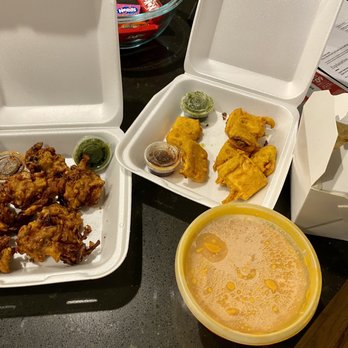 Spice King - Butter Chicken 8pc Veggie Pakora 8pc Paneer Pakora - Indian Near Me - Renton, Washington Spice King - Butter Chicken 8pc Veggie Pakora 8pc Paneer Pakora - Indian Near Me - Renton, Washington