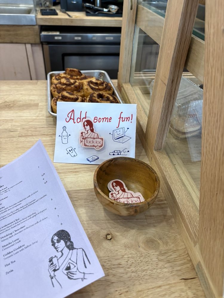 Say She Ate Logo