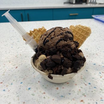 Astro Craft Ice Cream-Lutz - Patience Grasshopper - Ice Cream & Frozen Yogurt Near Me - Lutz, Florida