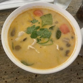 Pad Thai - Tom Kha Soup - Thai Near Me - Honolulu, Hawaii Pad Thai - Tom Kha Soup - Thai Near Me - Honolulu, Hawaii