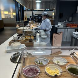 SWISS Senator Lounge