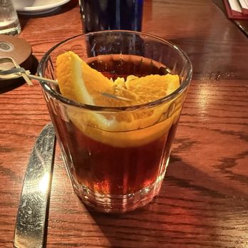 Vesuvio - Pizza Near Me - Carmel-by-the-Sea, California