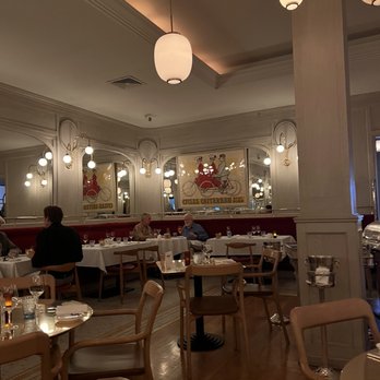 Benoit - Inside - French Near Me - New York, New York