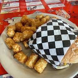 The Diner of Dallas - 6-30-2022  bacon cheeseburger with tater tots.