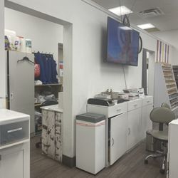 Regal Nails, Salon & Spa