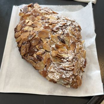 Living Room Coffee Craft - Almond Croissant - Coffee & Tea Near Me - Campbell, California Living Room Coffee Craft - Almond Croissant - Coffee & Tea Near Me - Campbell, California