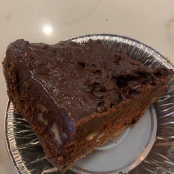 Martha's Country Bakery - Mississippi Mud Pie - Bakeries Near Me - Brooklyn, New York