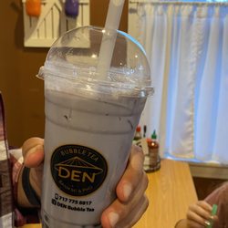 Den Bubble Tea - Taro milk tea