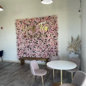 Ding Tea - Murrieta - Inside decor - Bubble Tea Near Me - Murrieta, California Ding Tea - Murrieta - Inside decor - Bubble Tea Near Me - Murrieta, California