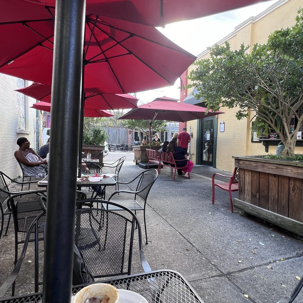 BakeChop - Outdoor seating - Coffee & Tea Near Me - Deland, Florida BakeChop - Outdoor seating - Coffee & Tea Near Me - Deland, Florida