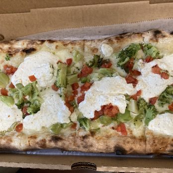 Carluccio's Coal Fired Pizza - Brocolli and ricotta flatbread pizza - Pizza Near Me - Northfield, New Jersey Carluccio's Coal Fired Pizza - Brocolli and ricotta flatbread pizza - Pizza Near Me - Northfield, New Jersey
