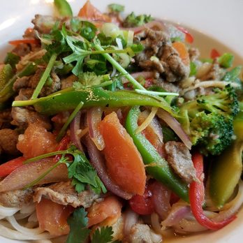 151 Days - Chow Mein with Meat (lamb) - Chow mein with soup on the bottom??? - Soup Near Me - Redmond, Washington