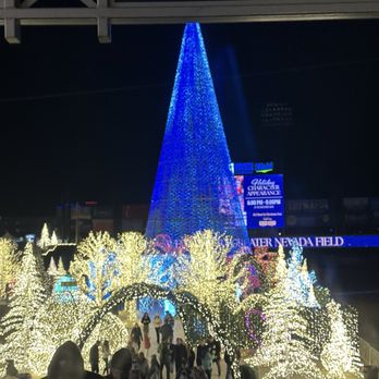Reno Aces Baseball Club - Aces Christmas - Professional Sports Teams Near Me - Reno, Nevada