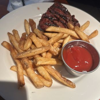 Charleston's - Steak - American Near Me - Tulsa, Oklahoma