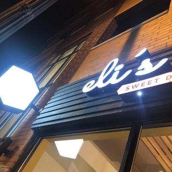 Eli's Ark - Gelato Near Me - Chicago, Illinois
