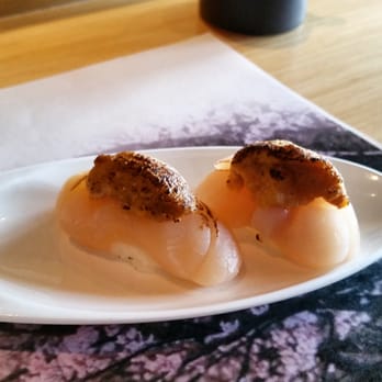 Sushi Shunka - Seared uni on top of jumbo scallop - Sushi Bars Near Me - Costa Mesa, California Sushi Shunka - Seared uni on top of jumbo scallop - Sushi Bars Near Me - Costa Mesa, California