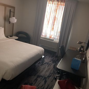 Fairfield by Marriott - Hotels Near Me - Astoria, New York