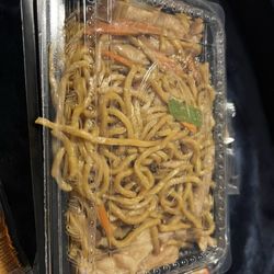China King - Chicken Lo Mien.