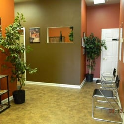 Anthony's Hair Design - Waiting area