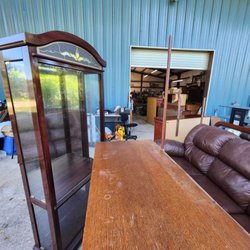 Albany Rescue Mission Thrift Store - Curio