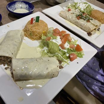 La Hacienda - Burrito Al Carbon - Mexican Near Me - Commerce, Georgia