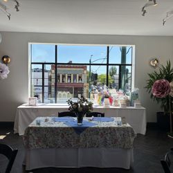 Head table, gift table, flowers rented from FB marketplace