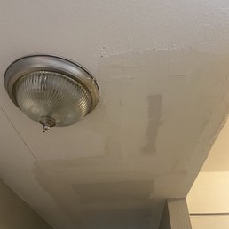 Left my home like this . Pay 1000 plus to live like this . Left my home like this . Pay 1000 plus to live like this .