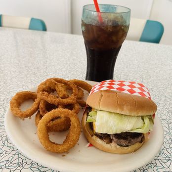 Dale's Diner - Diners Near Me - Long Beach, California