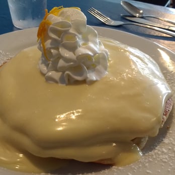 Moke's Bread & Breakfast - Lilikoi pancakes - Breakfast & Brunch Near Me - Kailua, Hawaii