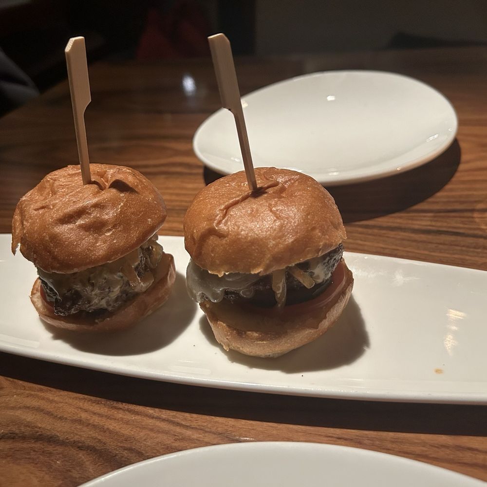 STK Steakhouse Toronto - Lil' Brgs (2) - Steakhouses Near Me - Toronto, Ontario STK Steakhouse Toronto - Lil' Brgs (2) - Steakhouses Near Me - Toronto, Ontario