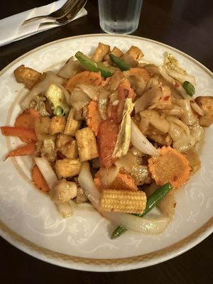 Manee Thai Cuisine Indy by null
