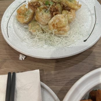 Mana Modern Chinese - Honey Walnut Shrimp - Dim Sum Near Me - Philadelphia, Pennsylvania Mana Modern Chinese - Honey Walnut Shrimp - Dim Sum Near Me - Philadelphia, Pennsylvania