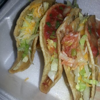 El Torazo - Mexican Chicken Tacos w/ Salsa on top - Mexican Near Me - Long Beach, California El Torazo - Mexican Chicken Tacos w/ Salsa on top - Mexican Near Me - Long Beach, California