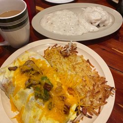 Log Cabin Cafe - Meat+veggie omelette