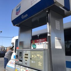 Sanger Chevron Food Mart - Old pumps