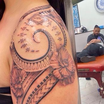 Suite Dreamz Tattoo Studio - Tattoo Near Me - Honolulu, Hawaii Suite Dreamz Tattoo Studio - Tattoo Near Me - Honolulu, Hawaii