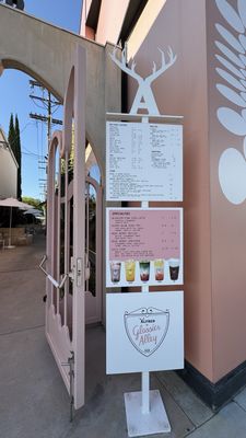 Glossier LA by null