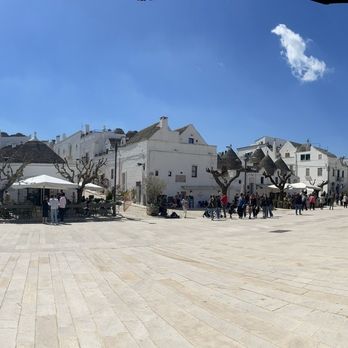 Zona Monumentale Trulli - The plaza - Landmarks & Historical Buildings Near Me - Alberobello, BA