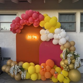 Las Kwatro Hermanas - Balloon Services Near Me Las Kwatro Hermanas - Balloon Services Near Me