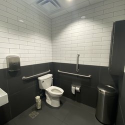 Salon Lofts The Grove - Restroom