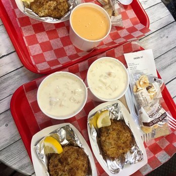 James Hook & Co - Large Crab Cake, New England Clam Chowda, and Lobsta Bisque - Seafood Near Me - Boston, Massachusetts James Hook & Co - Large Crab Cake, New England Clam Chowda, and Lobsta Bisque - Seafood Near Me - Boston, Massachusetts