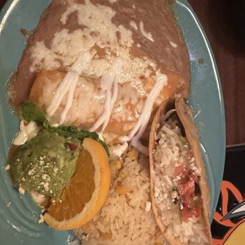 Sol y Luna - Mexican Near Me - Tarzana, California Sol y Luna - Mexican Near Me - Tarzana, California