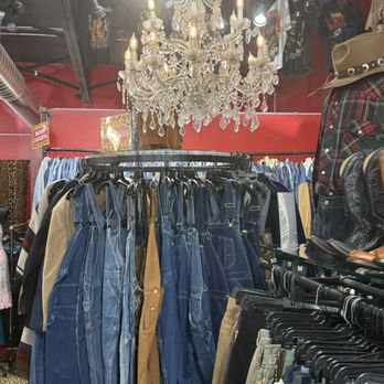 Leopard Lounge - Used, Vintage & Consignment Near Me - Austin, Texas Leopard Lounge - Used, Vintage & Consignment Near Me - Austin, Texas