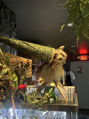 the tiny minotaur by null