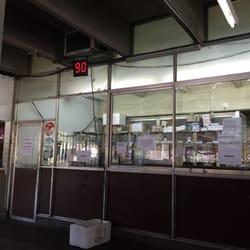 Hospital provincial del Centenario - Farmacia (derecho frente a la entrada principal de Urquiza y Av Francia)