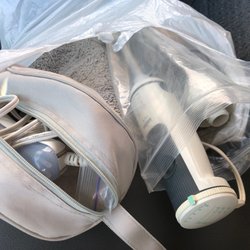 Scored a Brain Stick Blender and a Rowena Steamer, 2 rugs and a potato masher for $13 bucks.