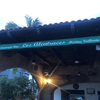 Los Alcatraces - Front - Mexican Near Me - Puerto Vallarta, JAL