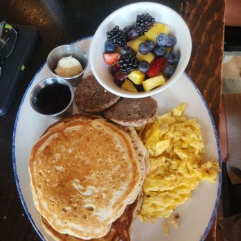 Reservoir - Pancake brunch - Bars Near Me - Irving, Texas Reservoir - Pancake brunch - Bars Near Me - Irving, Texas