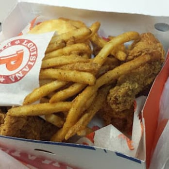 Popeyes Louisiana Kitchen - Pile on the calories!!!! Spicy 3-piece and potato overload - Fast Food Near Me - Adelphi, Maryland Popeyes Louisiana Kitchen - Pile on the calories!!!! Spicy 3-piece and potato overload - Fast Food Near Me - Adelphi, Maryland